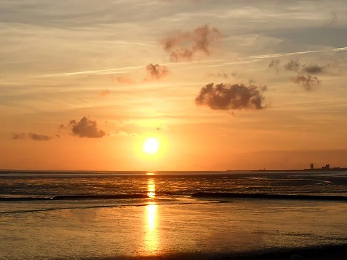 Sonnenuntergang am Speicherkoog Meldorf